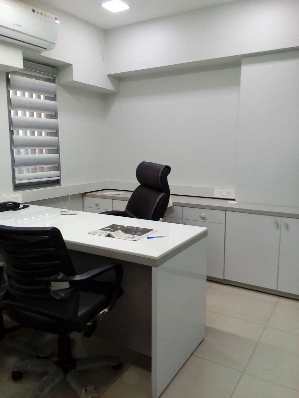 Office for Rent in Sakar IX, Ashram Road, Ahmedabad