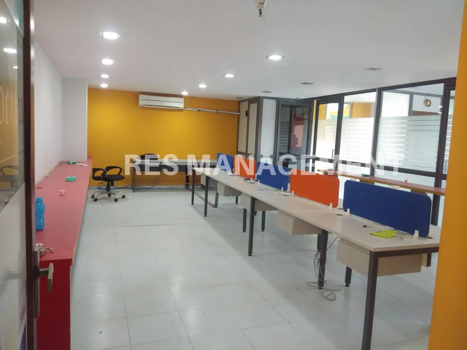 Fully Furnished For Rent in Safal Pegasus 1185ft