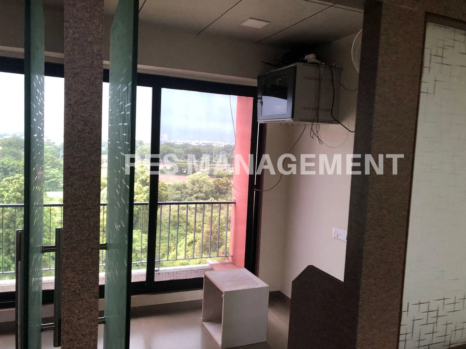 Fully Furnished For Rent in Hebatpur Road Thaltej