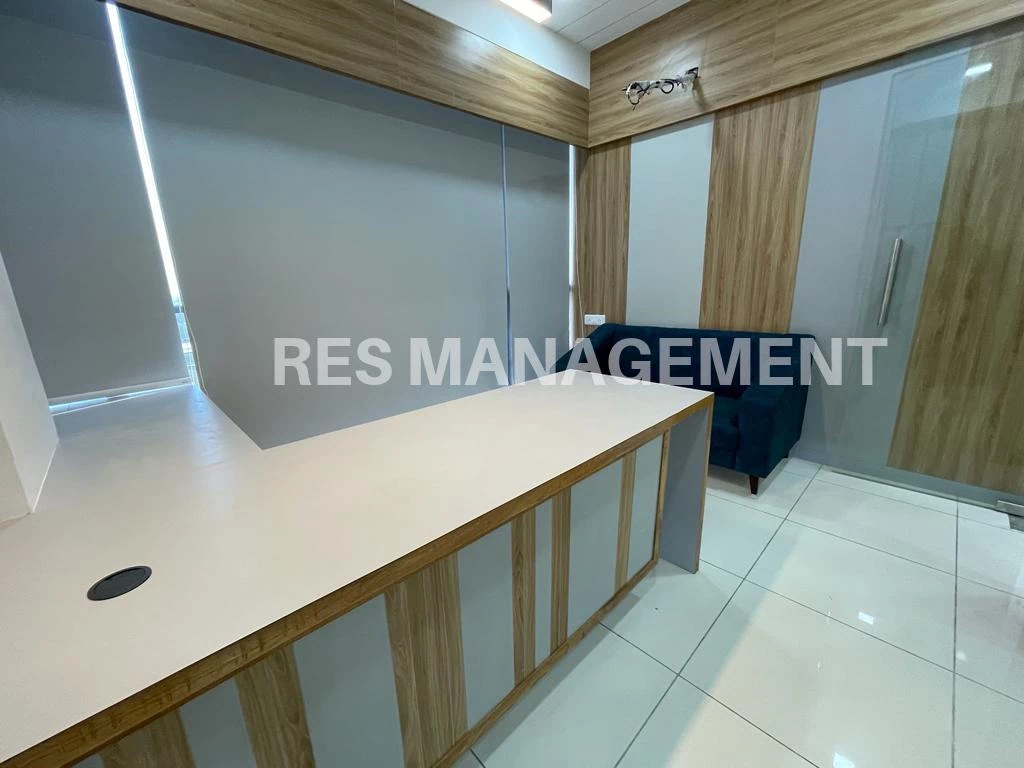 World Trade Tower,  SG Highway