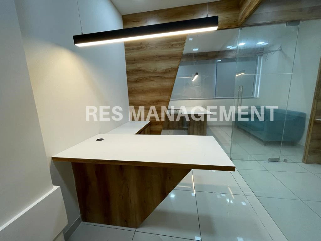 World Trade Tower,  SG Highway