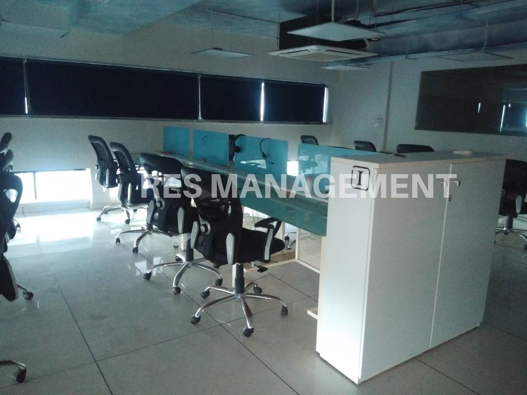 5 cabin conference 200 seating Fully furnished office For Rent In kp epitome
