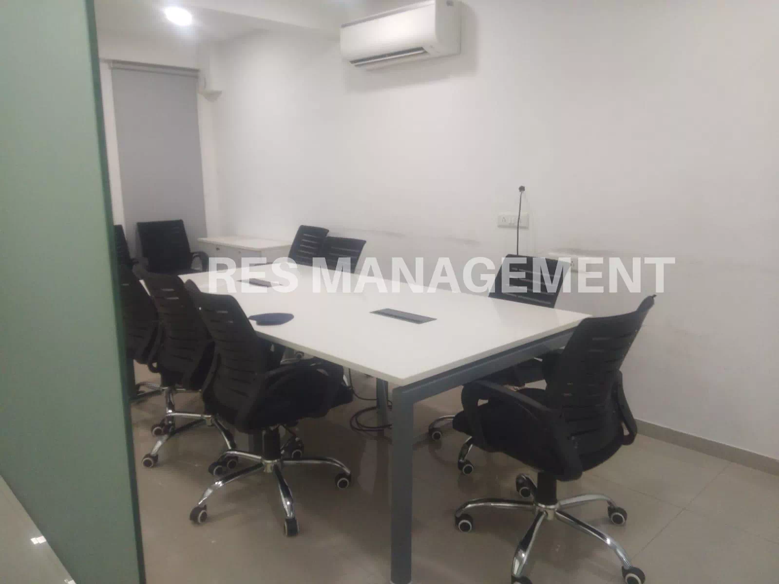 2000 ft fully furnished Office For Rent In Vastrapur 