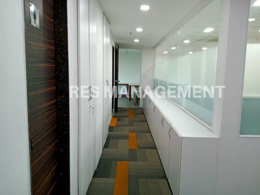3388 Ft fully Furnished Office for Rent in SG Highway