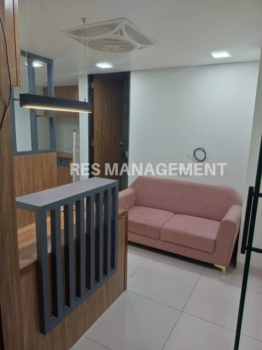 836 ft fully furnished office Zion Z1