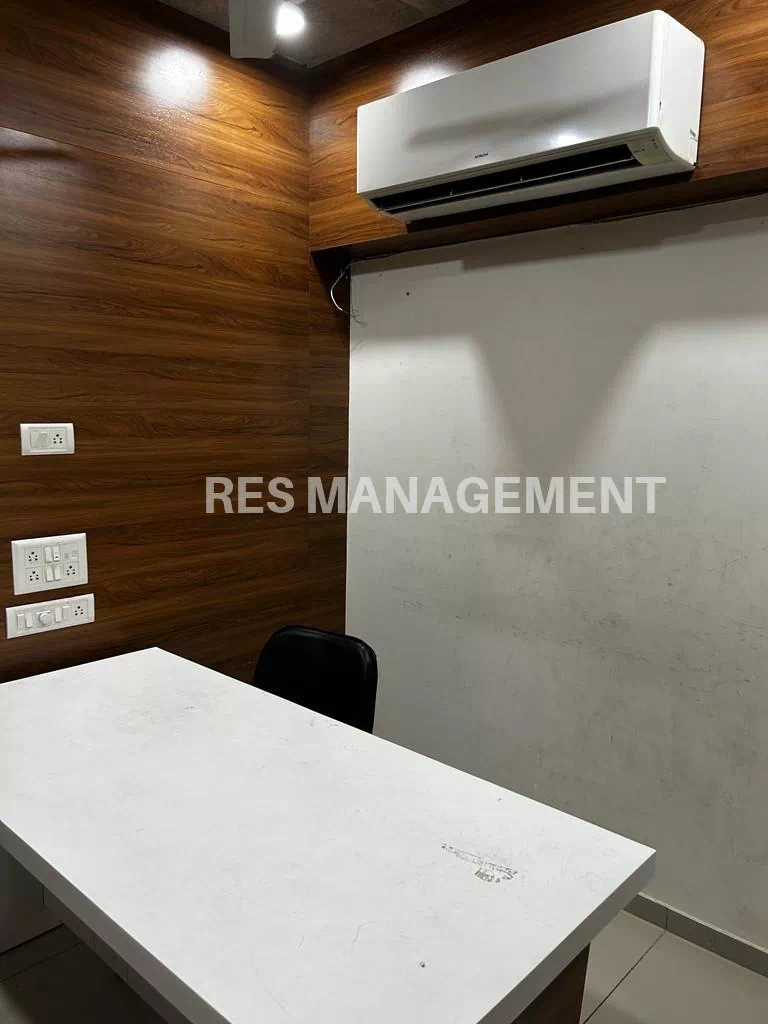 714 sq.ft. Fully Furnished office for Rent Shilp Aperia, 2 cabin 6 seating