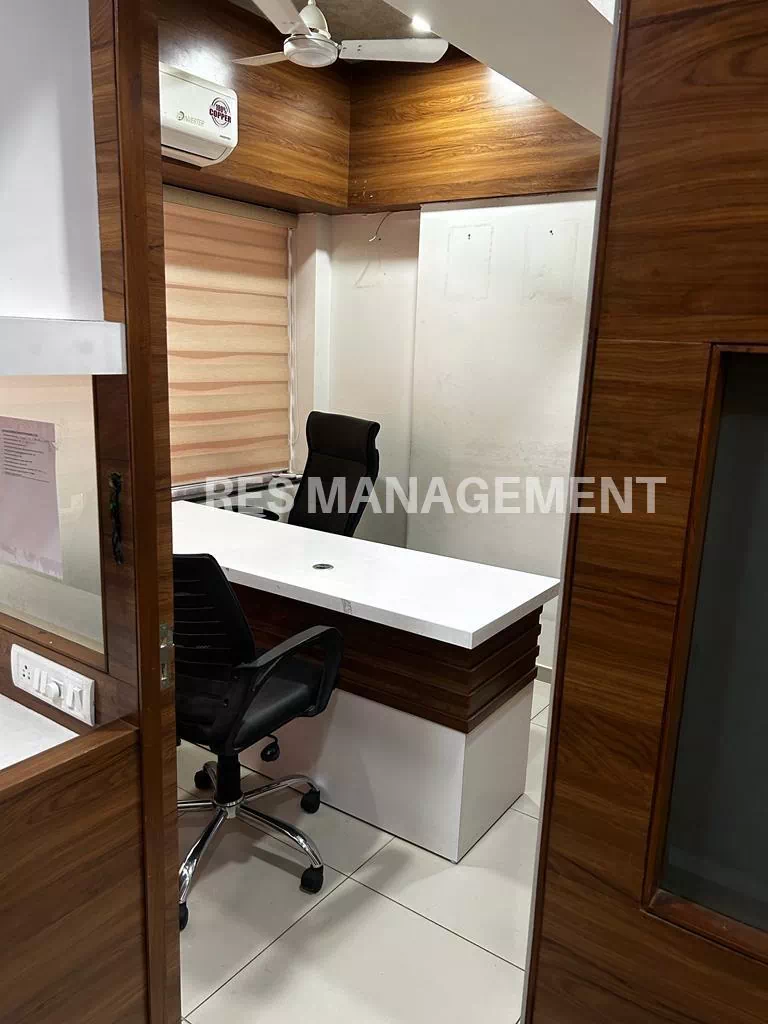 714 sq.ft. Fully Furnished office for Rent Shilp Aperia, 2 cabin 6 seating