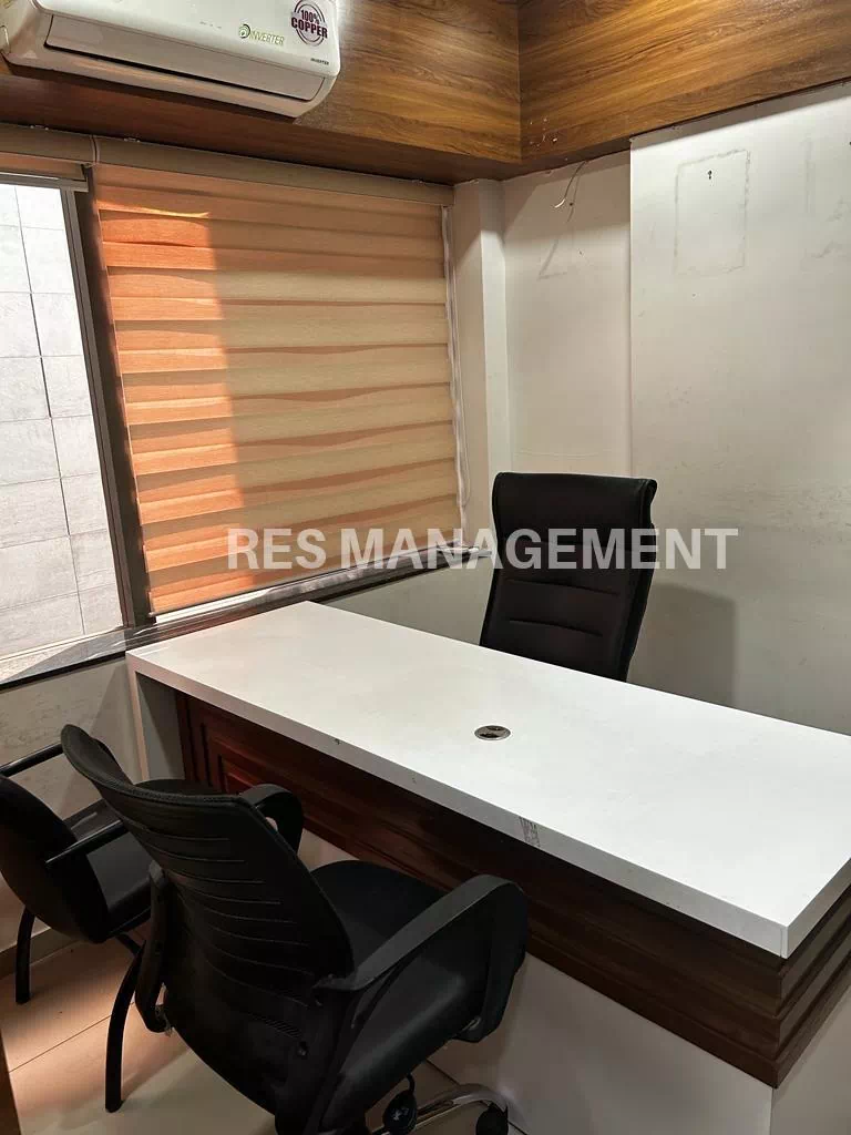 714 sq.ft. Fully Furnished office for Rent Shilp Aperia, 2 cabin 6 seating