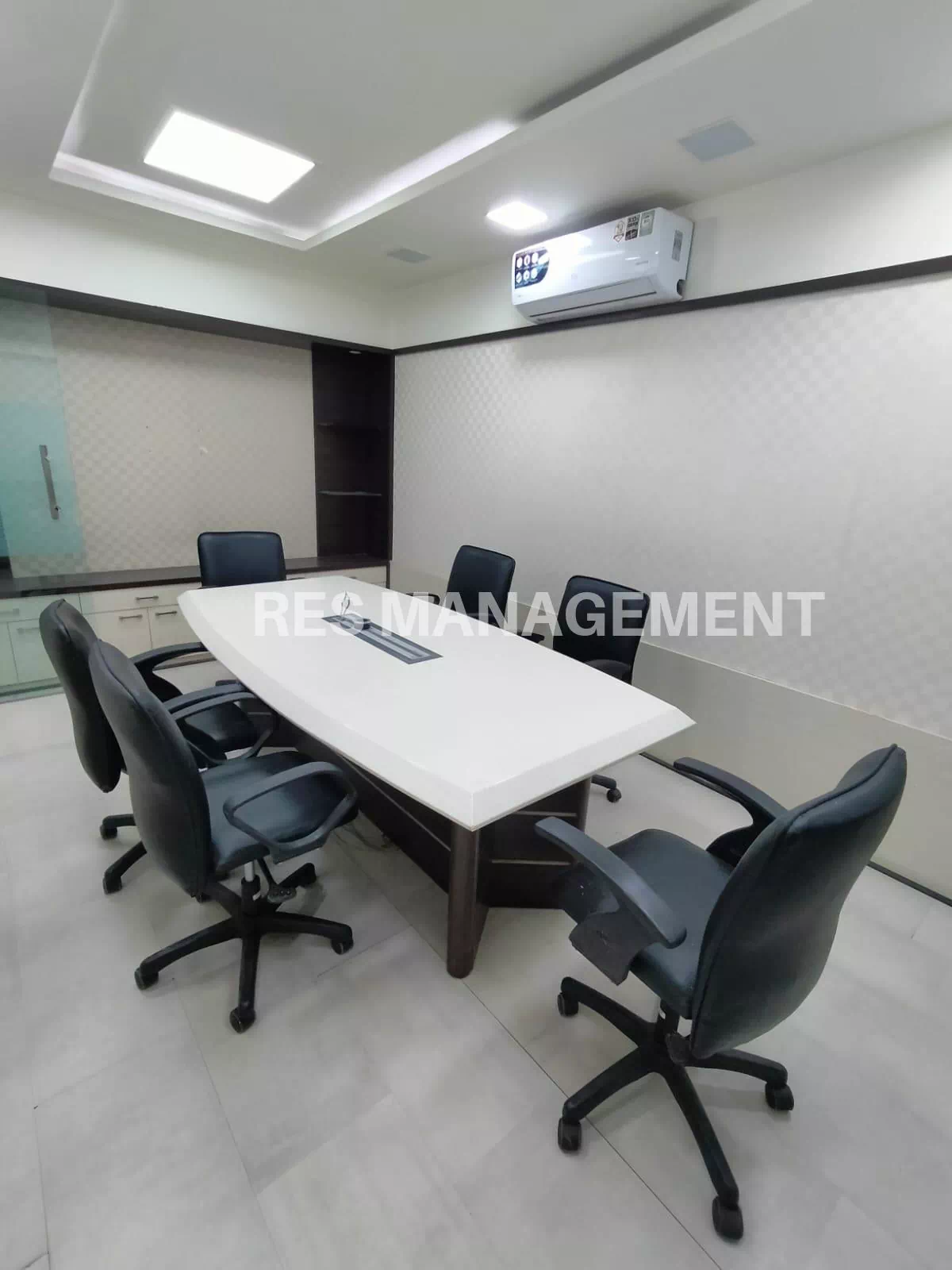 3500 ft Fully Furnished Office For Rent Shyamal Cross Road