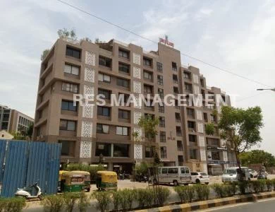 Shop for Rent in Skylar Building Prahlad Nagar, Ahmedabad