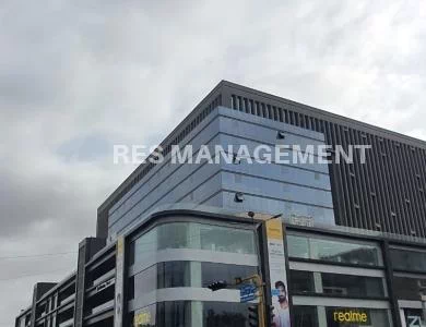 Office for Rent in Iconic Shyamal, Ahmedabad