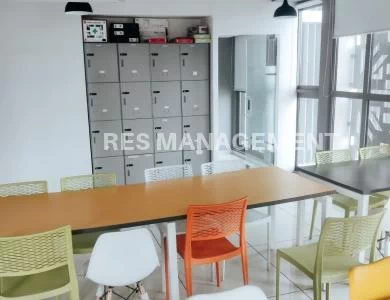 Fully Furnished Office for Rent in Ratnaakar Nine Square, Vastrapur, Ahmedabad