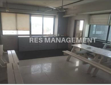 8000 Sq. Ft Office For Rent In Landmark Building, Satellite, Ahmedabad.