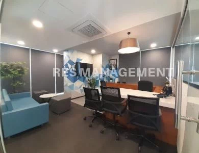 400 seats, Sindhubhavan, Ahmedabad.