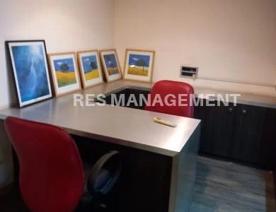 Office for Rent in Iscon Mall Satellite, Ahmedabad