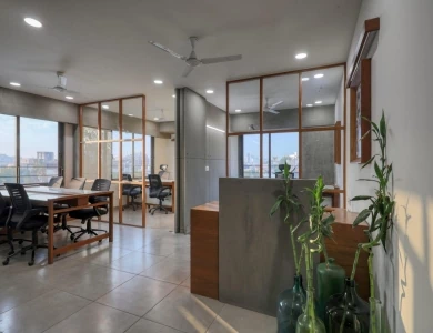 931 sq.ft. Fully Furnished Office For Rent CG Road 2 cabin 6 seating