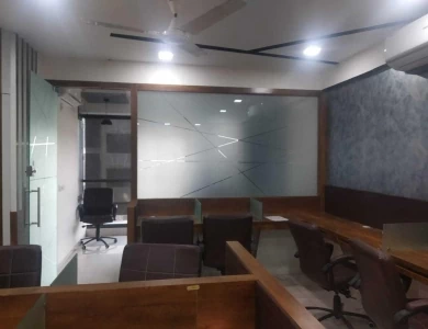 Westgate Business Bay, SG Highway