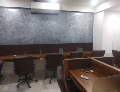 Westgate Business Bay, SG Highway