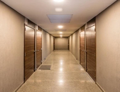 Westgate Business Bay, SG Highway