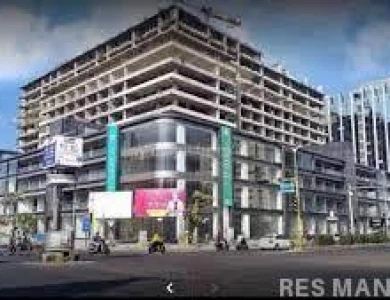 Office for Sale in Shymal Cross Road, Ahmedabad