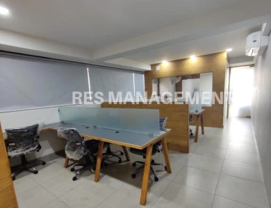 Office for Rent in One World West, Iscon-Ambli Road, Ahmedabad