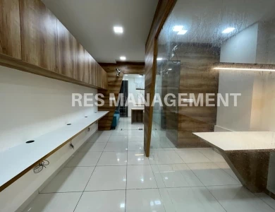 World Trade Tower,  SG Highway