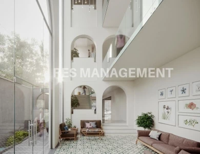 Majestic in Ellisbridge, Ahmedabad