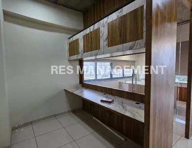 2 cabin conference 9 seating Office For Rent WTT SG Highway