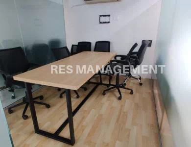 1550 ft office For Rent In Galal Empire, Drive in road Thaltej