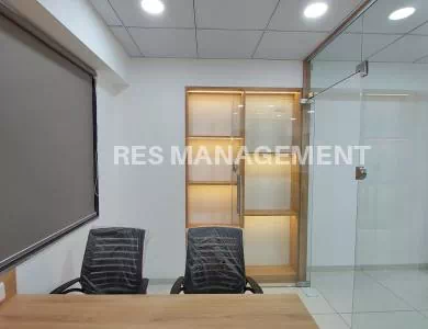 2 cabin 16 seating office for Rent In Science city Road